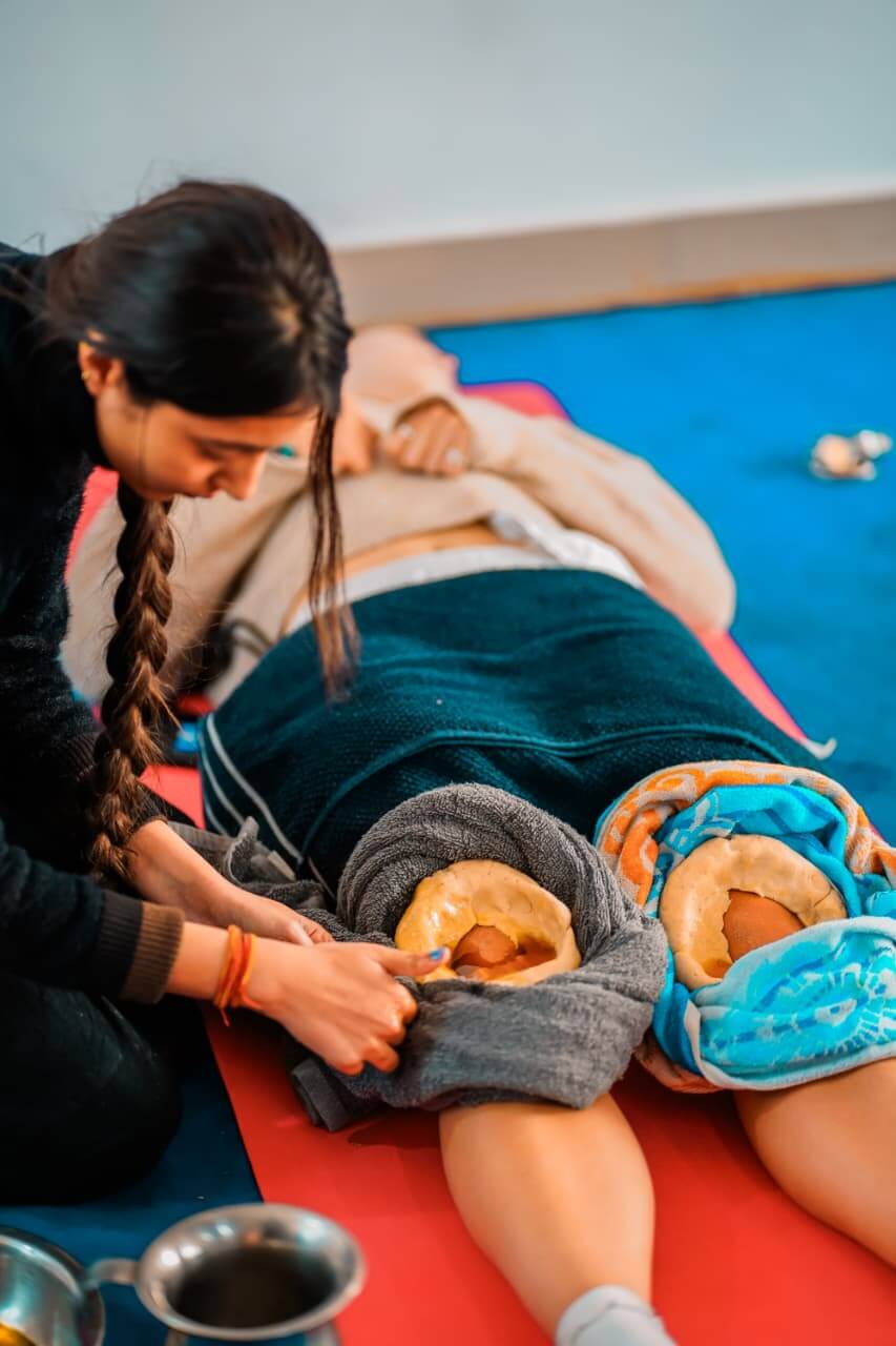 Ayurvedic Oil Massage